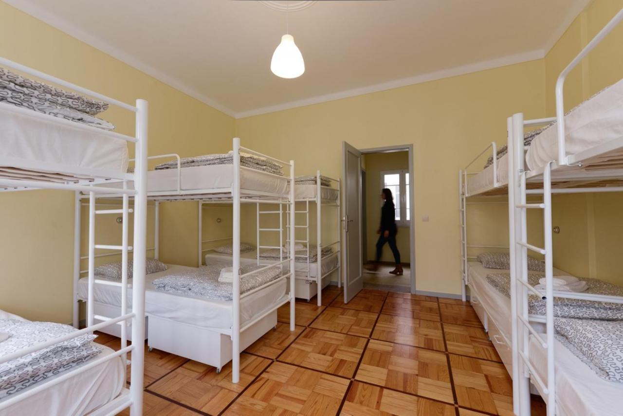 Capsule Hostel In The Old City Of Γιερεβάν Εξωτερικό φωτογραφία